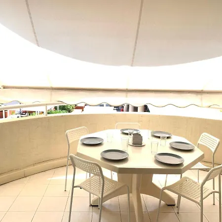 Apartment 2p 42m² Terrasse / Piscine / Clim / ! Juan-les-Pins